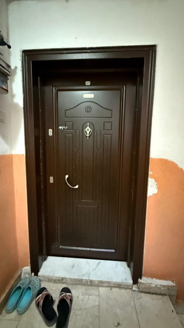 KAYSERİ DEVELİ ÇARŞI MERKEZDE SATILIK DAİRE